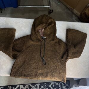 Women’s Plush Brown Hooded Sweater xs